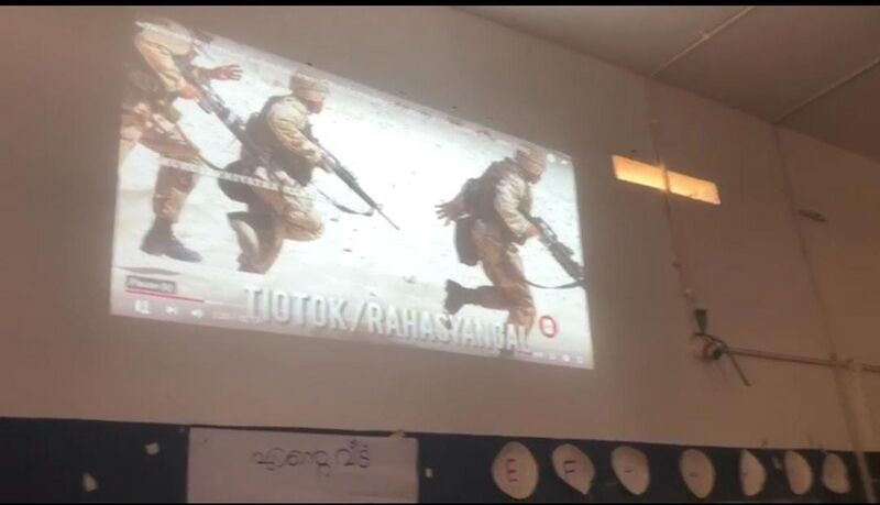 പ്രമാണം:18302 HIGHTEC CLASSS ROOM.jpg