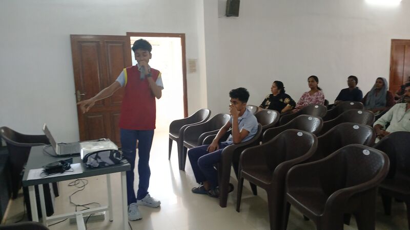 പ്രമാണം:21060 lk priliminary camp202507.jpg