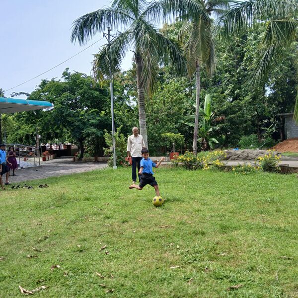 പ്രമാണം:26427-EKM-GOAL2026-Best kick-1.jpeg.jpg