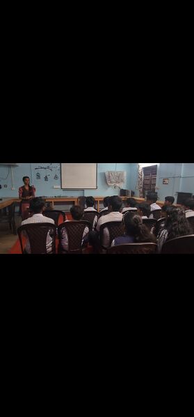 പ്രമാണം:35044 lkgroup.jpg