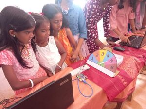 38099 R0BOTIC FEST 3.jpg