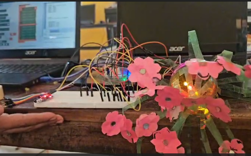 പ്രമാണം:42015-robotic fest 3.png