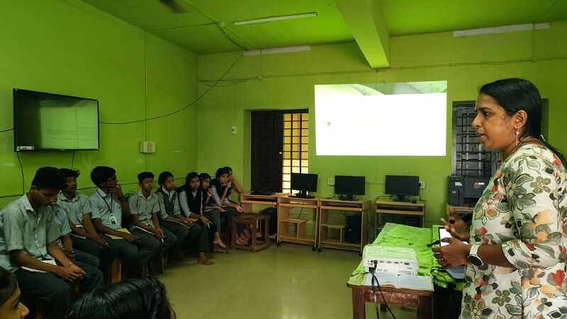 പ്രമാണം:42023ASTERTRAINER TRG.jpg