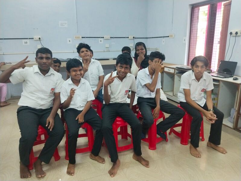 പ്രമാണം:43062 c2.jpg