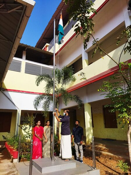 പ്രമാണം:44018 rd1.jpg