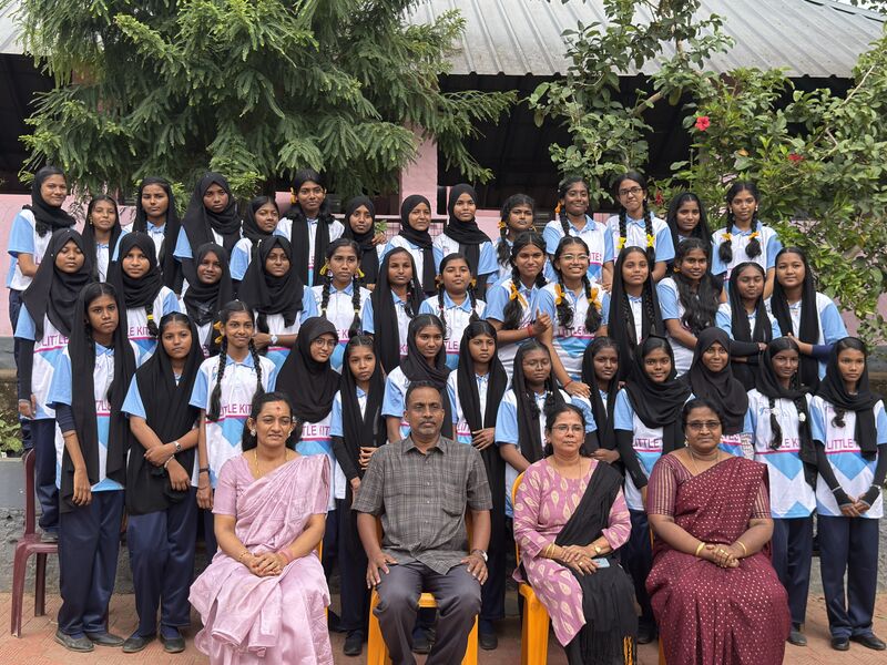 പ്രമാണം:44049 LK 2025-28 BATCH.JPEG