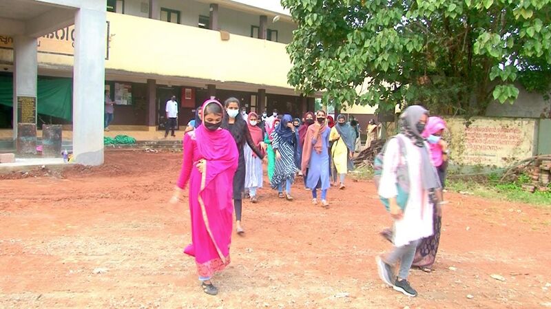 പ്രമാണം:BS21 MLP 19077 5.jpg