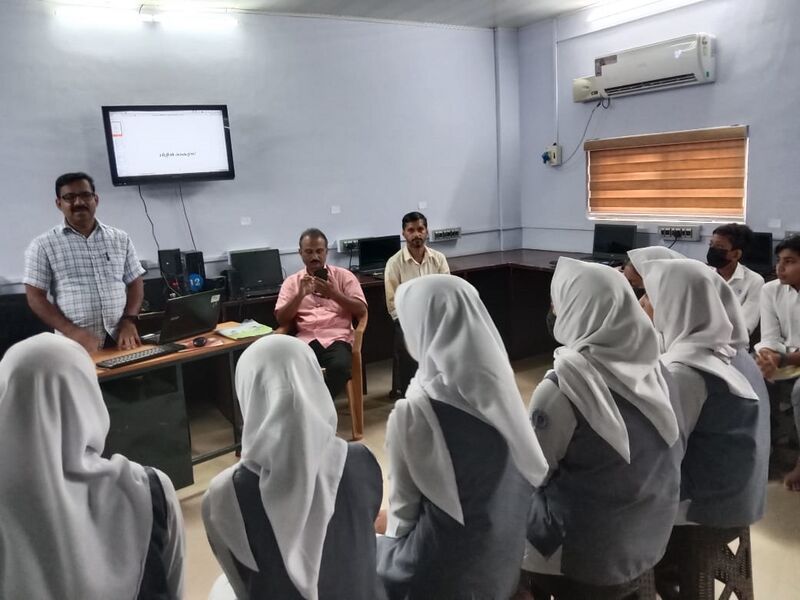 പ്രമാണം:LK2022 1.jpeg