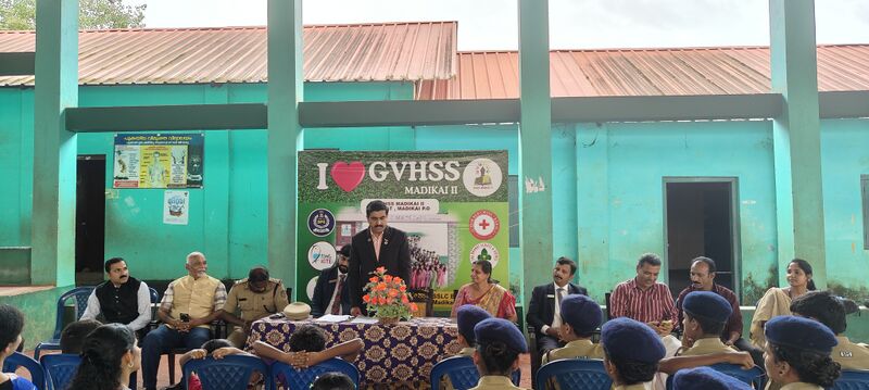 പ്രമാണം:12027 speed breaker jci5.jpg