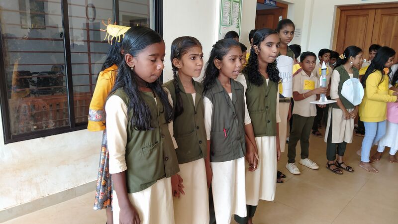 പ്രമാണം:16041-2022-chandradinam 1.jpg