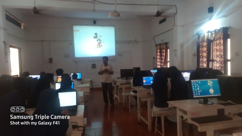 പ്രമാണം:18007 LK1.jpg