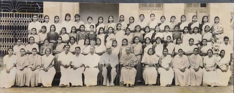 പ്രമാണം:22076 FirstBatch.jpeg