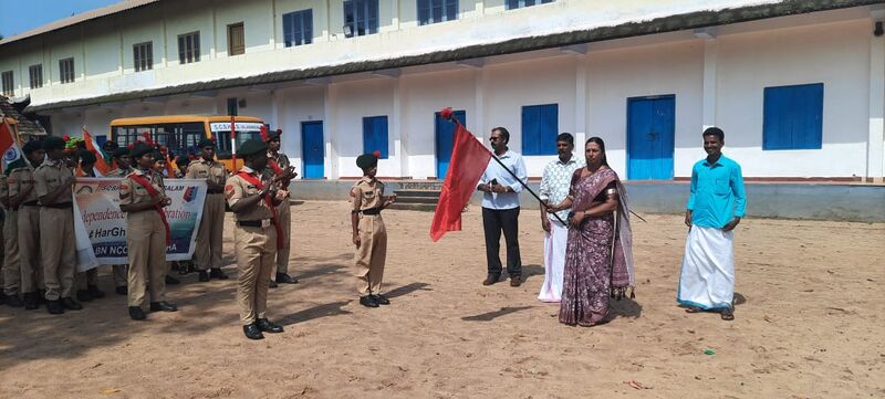 പ്രമാണം:34041 aug10.jpg