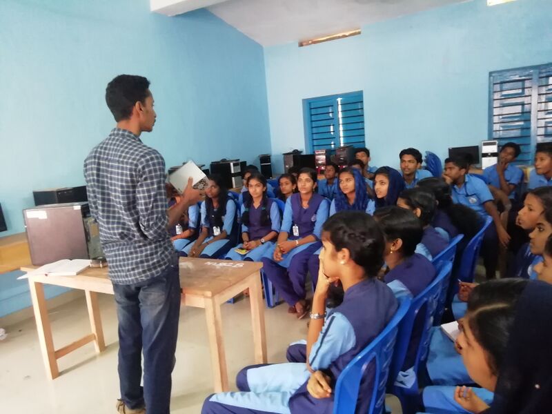 പ്രമാണം:42021 4019.jpg