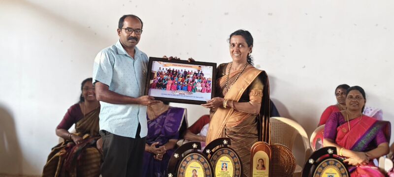 പ്രമാണം:44018 rm 8.jpg