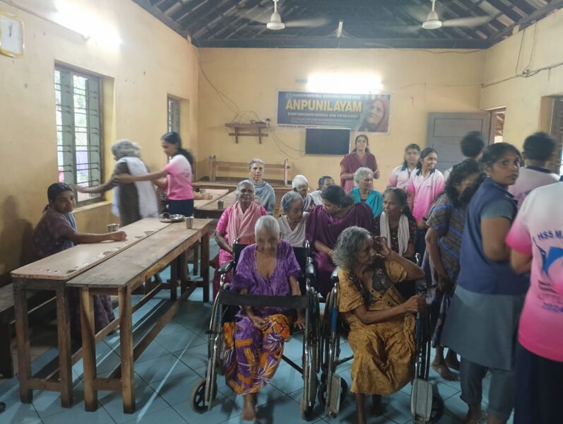 പ്രമാണം:44029 2549.jpg