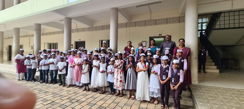 പ്രമാണം:44029 2578.jpg