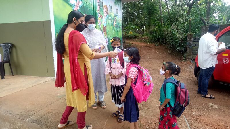 പ്രമാണം:BS21 WYD 15469 1.jpg