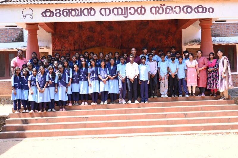 പ്രമാണം:GHSS Thariyod 15019.jpg