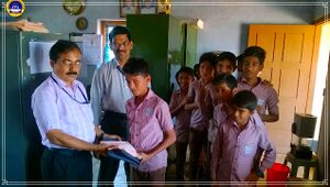 11051 FREEUNIFORMDISTRIBUTION20172.jpg