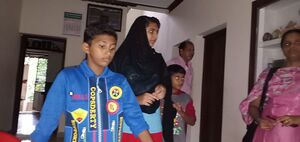 18073 89 house visit.jpg