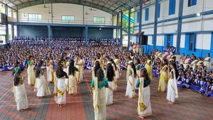 21001- THIRUVATHIRA.jpg