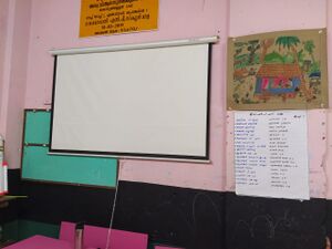 23557 highttech classroom.jpg