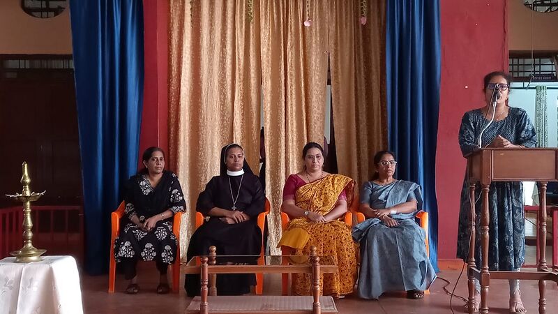 പ്രമാണം:26059-Radio Inauguration2.jpg