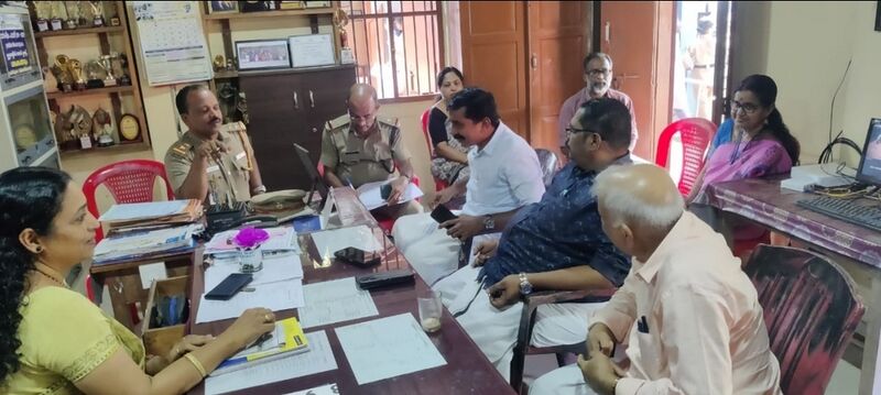 പ്രമാണം:36012 school suraksha.jpg