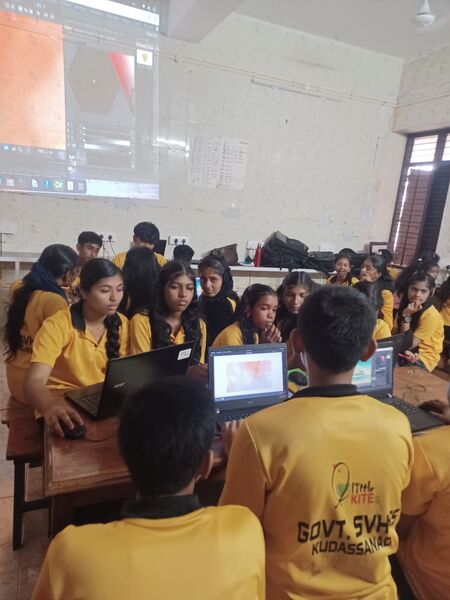 പ്രമാണം:36039-alp-lk camp4.jpg