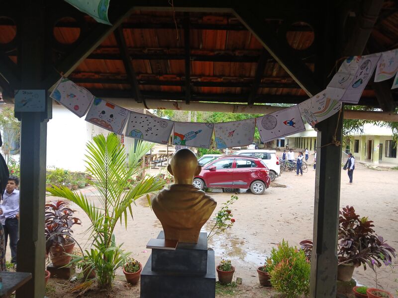 പ്രമാണം:41012- science club- moonday2025.jpg