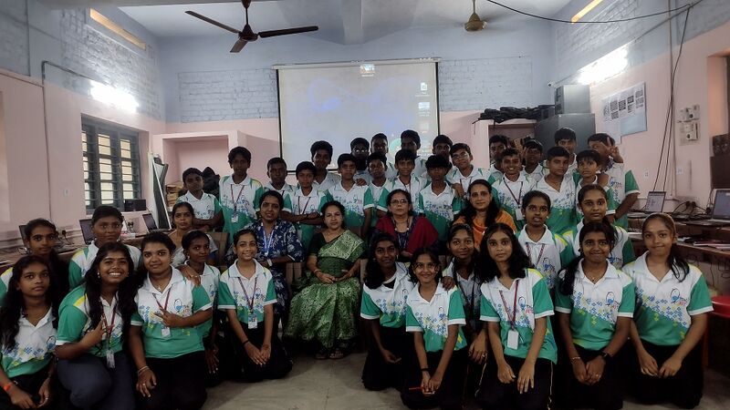 പ്രമാണം:Littlekites 2025-26.jpg