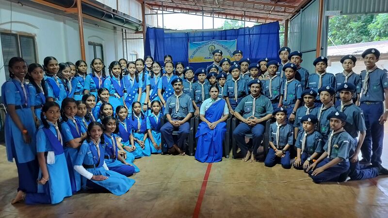 പ്രമാണം:11001 S and G.jpg