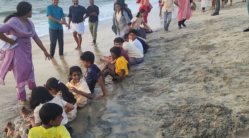 പ്രമാണം:29228 t2.jpg