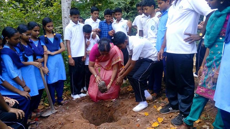 പ്രമാണം:42021 189976.jpg