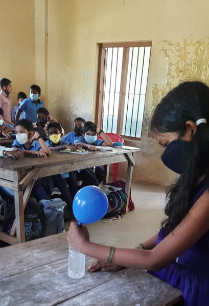 പ്രമാണം:42021 lp444.jpg