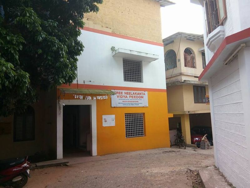 പ്രമാണം:43020 SNVHS Chenkottukonam.jpg
