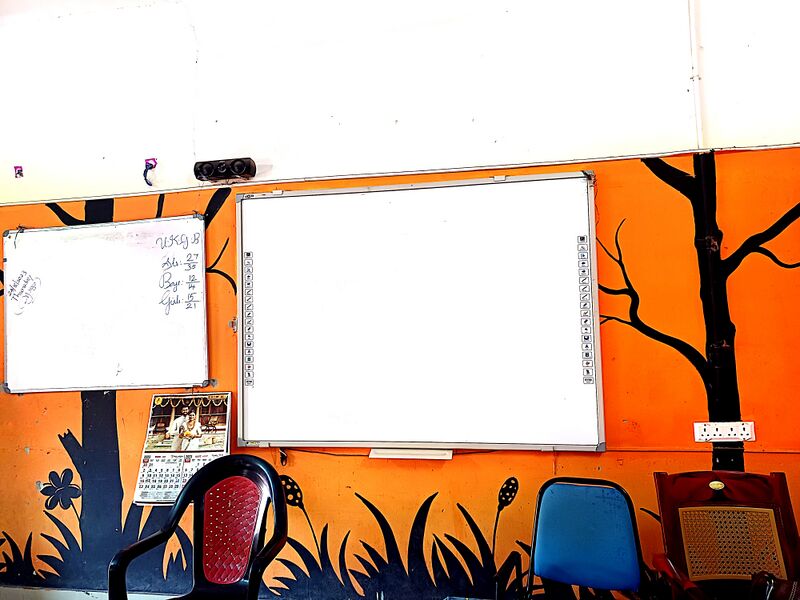 പ്രമാണം:43457 hightec class3.jpg