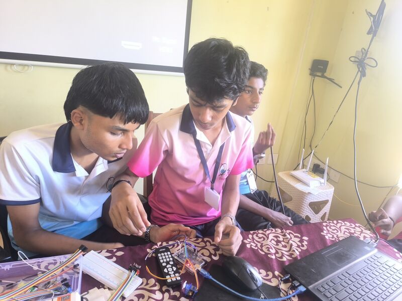 പ്രമാണം:44029 2563.jpg