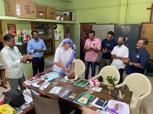 Xmas old students 35052 23 (5).jpg