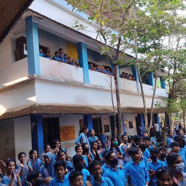 പ്രമാണം:19769 hitech .jpg