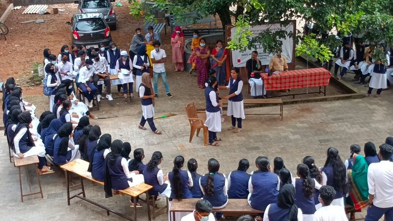 പ്രമാണം:20007-work 11.jpeg