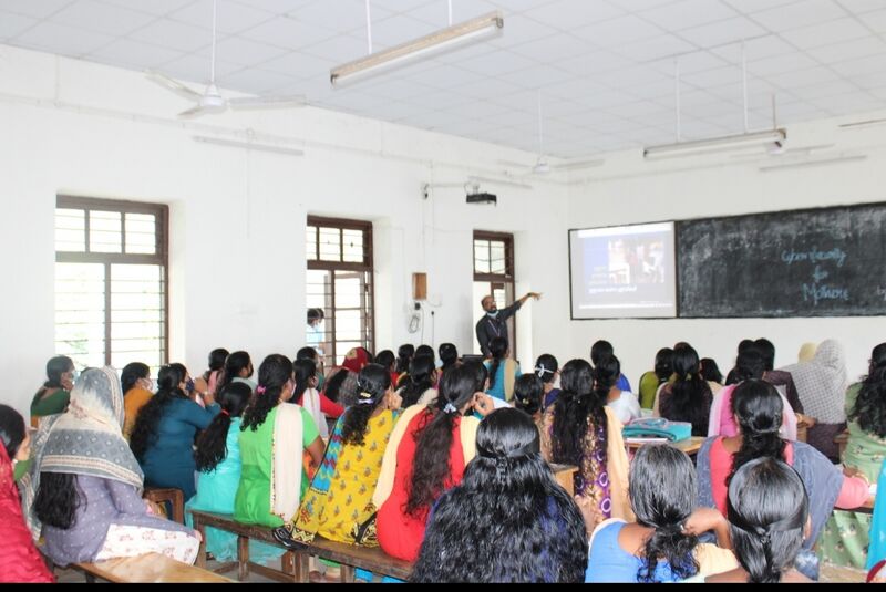 പ്രമാണം:21501-PKD-LKCS22 - Salini Ramesh.jpg