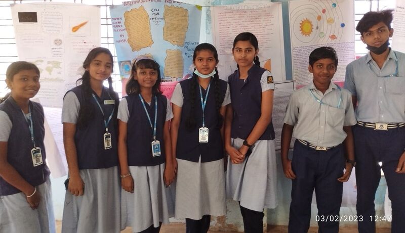 പ്രമാണം:22071 TSR LK SCIENCE .jpg