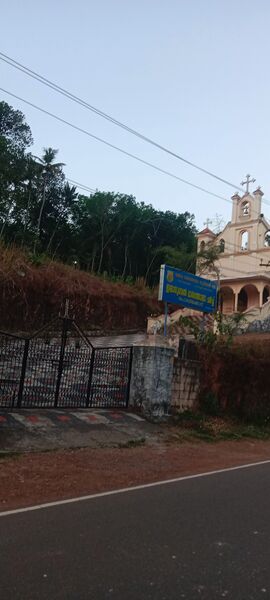 പ്രമാണം:40353church.jpg