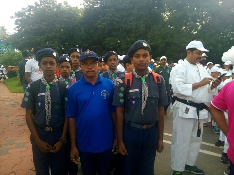 പ്രമാണം:42085 scouts &guides1.jpg