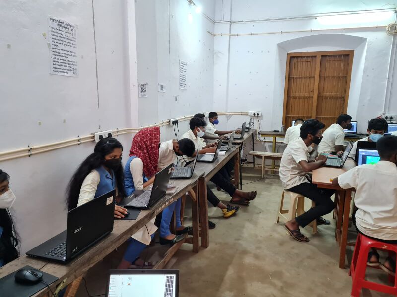 പ്രമാണം:44018 lk4.jpg