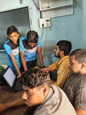 BS21 ALP 36034 BUDS.jpg