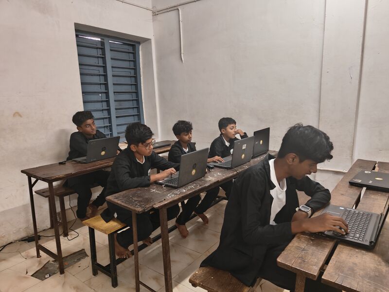 പ്രമാണം:Drcmlp-installation fest 36.jpg