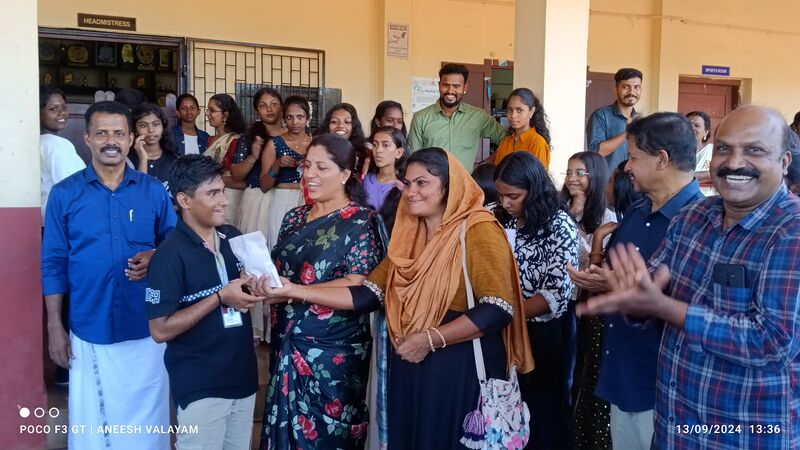 പ്രമാണം:SN5.JPG